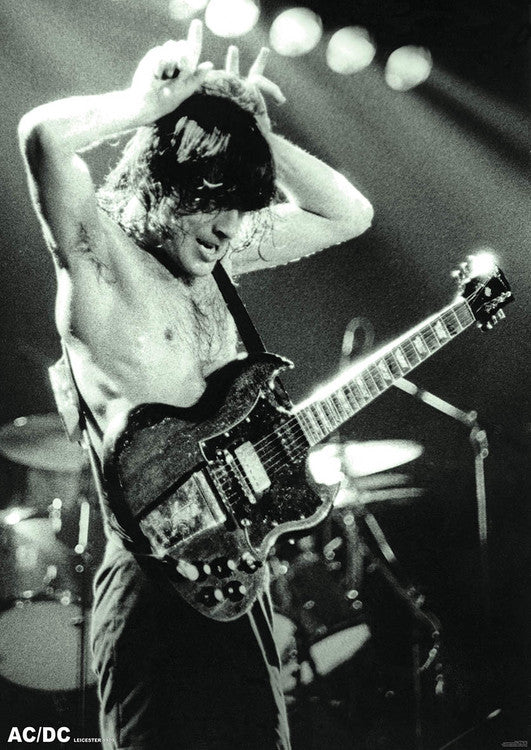 AC/DC - Angus Young 1979 – virallisesti lisensoitu juliste, 59.4×84.1 cm juliste